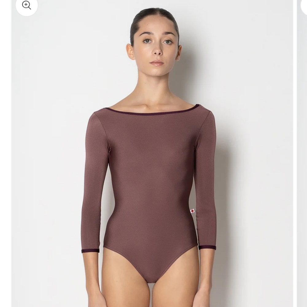 Yumiko Sofiane 3/4 Sleeve Leotard